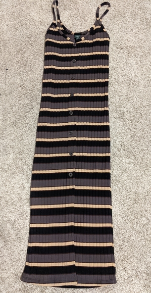 2 Bodycon Midi Slip Dresses - Picture 3 of 6